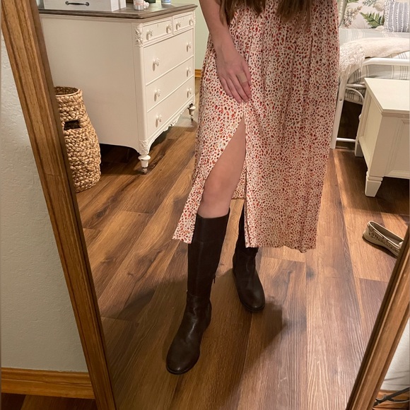 Antonio Melani Leather Boots. - Picture 4 of 9